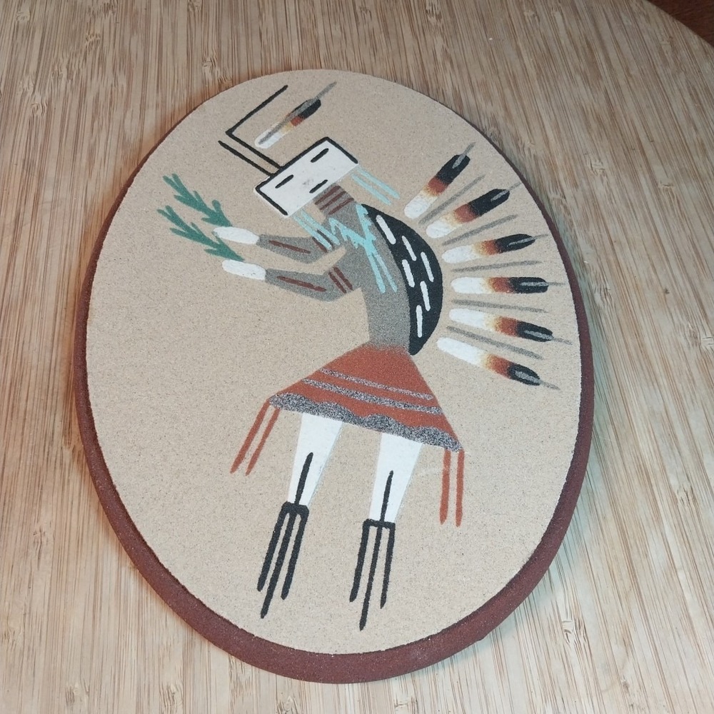 Navajo Sand Painting Signed Native American Sand Art Wall Decor Oval 9x7" READ - Picture 5 of 14